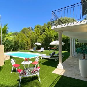 CANNES MONFLEURY VILLA A VENDRE