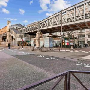 Paris 15ème La Motte-Picquet Grenelle - 5 pièces 4 chambres