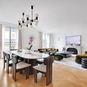 Place de Mexico - Appartement rénové.