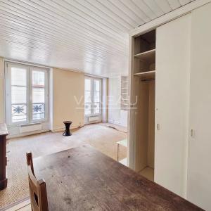 Paris 3e - Centre Pompidou - studio avec potentiel