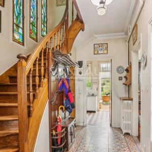 Sèvres - Quartier Brancas, rive droite - Maison meulière classée