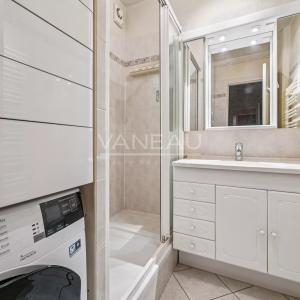 Paris XVe - Appartement quatre pièces avec loggia