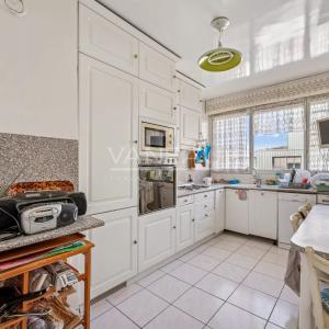 Paris 15ème Félix Faure / Charles Michels - 4 pièces traversant 