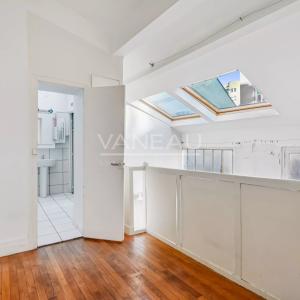 Paris XVIe - Rue de l'annonciation - Ravissant atelier comme une