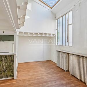 Paris XVIe - Rue de l'annonciation - Ravissant atelier comme une