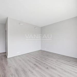 Neuilly - Château - Appartement familial avec balcon-terrasses