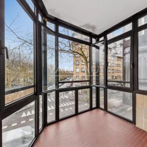 Boulogne / Point du jour -  Studio lumineux avec loggia