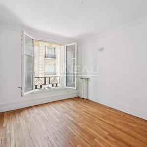 Paris XVIe - Rue Fantin Latour - Lumineux quatre pièces.