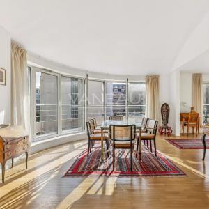 Paris XVIe - Ranelagh - Duplex en dernier étage - Terrasses et v