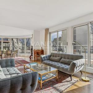 Paris XVIe - Ranelagh - Duplex en dernier étage - Terrasses et v