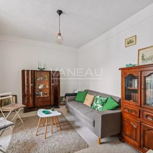 Paris XVe Breteuil -  Studio de charme dans une ravissante copro