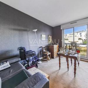 Boulogne - Appartement familial avec deux balcons terrasses