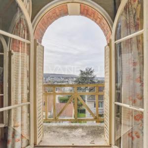 Sèvres - Quartier Brancas, rive droite - Maison meulière classée