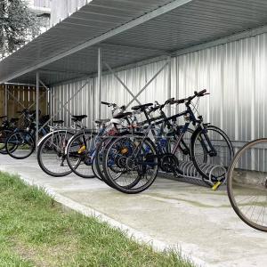 Charmant Studio de 31m2 avec grand  Balcon proche Métro Simplon