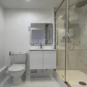 Charmant Studio de 31m2 avec grand  Balcon proche Métro Simplon