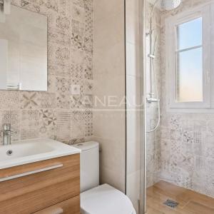 Neuilly- Maurice Barrés - Studio rénové et meublé