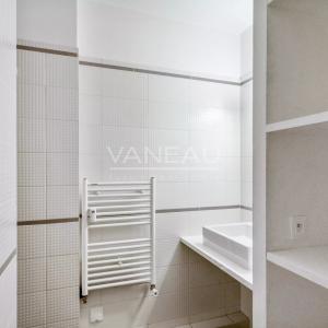 APPARTEMENT NON MEUBLÉ – PARIS 8ème – QUARTIER CHAMPS-ÉLYSÉES / 