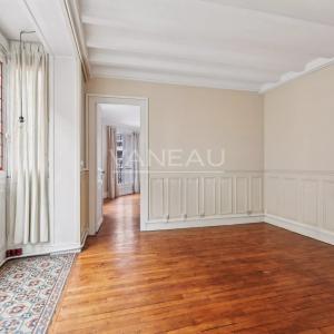 Paris XVe - Sèvres Lecourbe : Appartement trois pièces en étage 