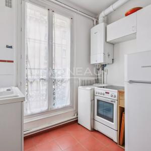 Paris XVe - Sèvres Lecourbe : Appartement trois pièces en étage 