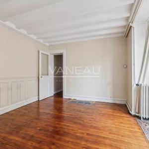 Paris XVe - Sèvres Lecourbe : Appartement trois pièces en étage 