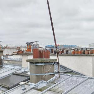 Paris IIe - Montorgueil - Studio dernier étage avec terrasse