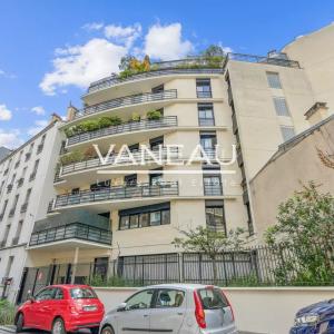 Deux pièces avec balcon exposé sud - immeuble moderne