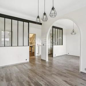 Sceaux (92330) - Villa de six pièces avec jardin fruitier -