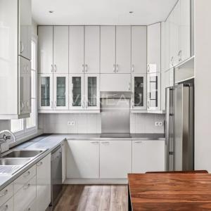 Paris  XVI  - Jasmin - Appartement familial et de réception - Qu