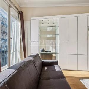 PARIS VIIIe - Champs-Elysées / Boétie