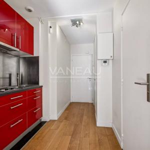 PARIS VIIIe - Champs-Elysées / Boétie