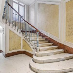 PARIS VIIIe - Champs-Elysées / Boétie