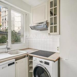 PARIS XVI  - Jasmin  - Balcon