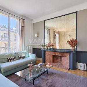 Paris XVIème - Appartement  rénové - Art déco