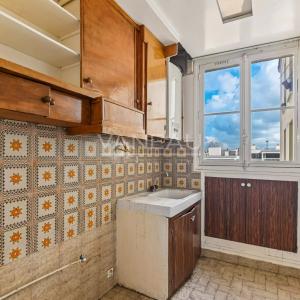 Levallois - Charme de l'ancien - 1 ou 2 chambres avec balcon