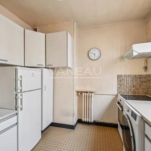 Paris XVe - Appartement quatre pièces avec loggia