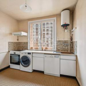 Paris XVe - Appartement quatre pièces avec loggia