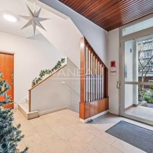 Paris XVe - Appartement quatre pièces avec loggia