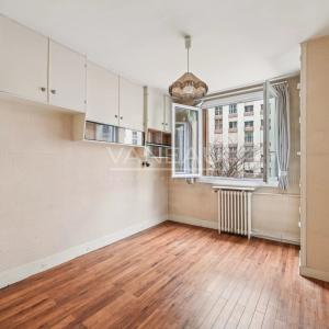 Paris XVe - Appartement quatre pièces avec loggia