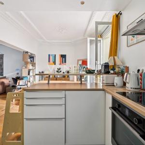 Paris XVe - Convention : Charmant appartement quatre pièces