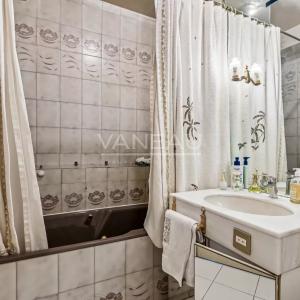 PARIS XVIe - DAUPHINE - Appartement familial en étage élevé - Vu