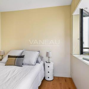 Duplex avec terrasse arborée - Paris VII