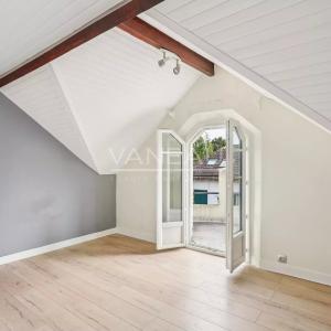 Sceaux (92330) - Villa de six pièces avec jardin fruitier -