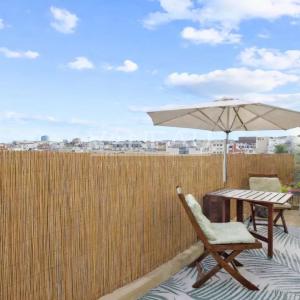 Boulogne, Les Passages : Deux pièces en dernier étage avec terra