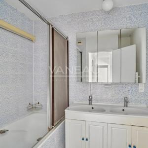 Paris XIIIe Saint-Jacques - Bel appartement trois pièces dans ré