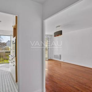 Paris XIIIe Saint-Jacques - Bel appartement trois pièces dans ré