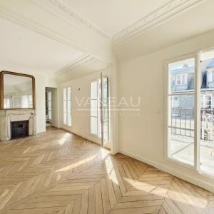 Paris IIe - Montorgueil - Appartement dernier étage avec terrass