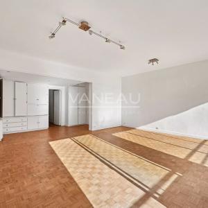 Paris XVIe- Georges Mandel - Pied à terre avec balcon