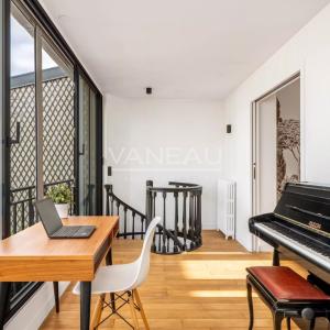 Paris XVIe - Foch - Etoile Duplex Dernier étage avec terrasses