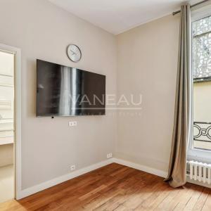 APPARTEMENT NON MEUBLÉ – PARIS 8ème – QUARTIER CHAMPS-ÉLYSÉES / 