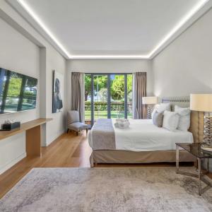 CANNES CROISETTE – UNIQUE VILLA